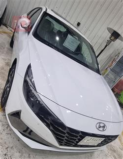 هیوندای ئەلەنترا